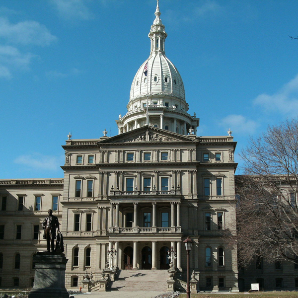 lansing-state-capitol - Meduit